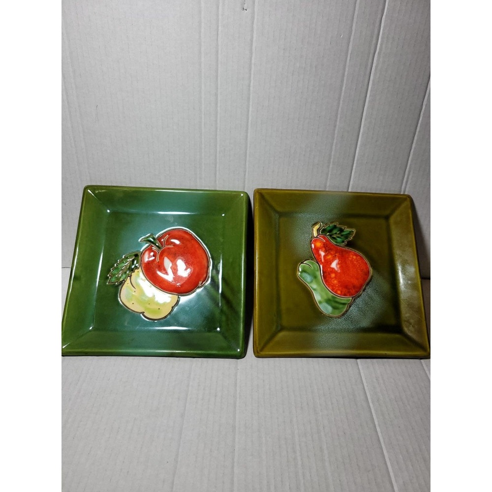 Inarco vintage fruit decor dish set